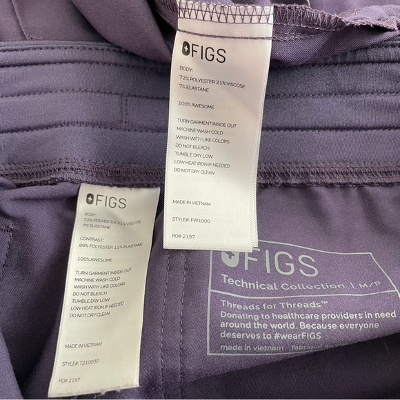Women’s FIGS Scrub Top & Livingston Pants Purple Shadow 2197 Set Medium Petite - Picture 8 of 8